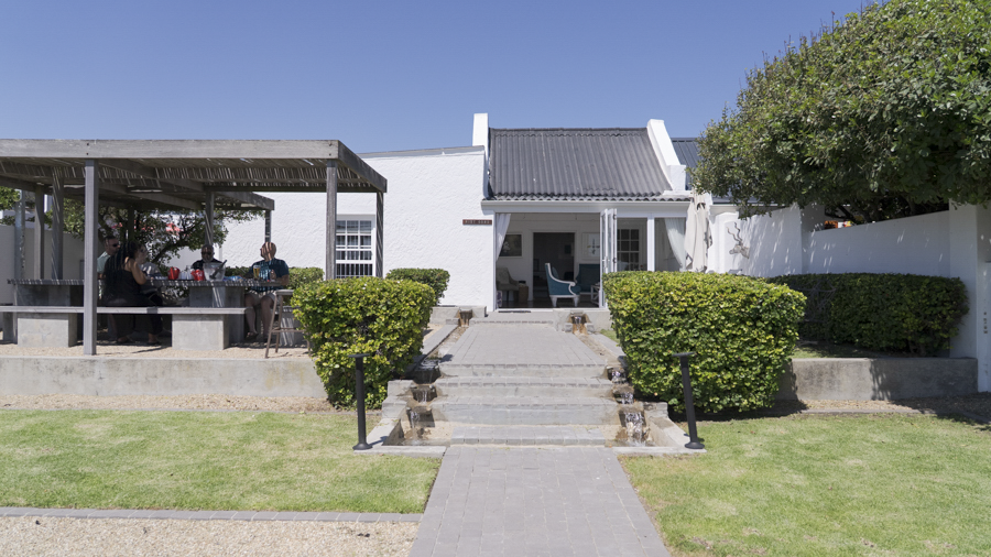 BeachCottage-09810