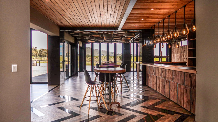 Anura-Wine-Bar1