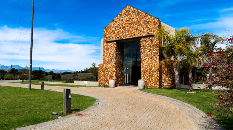The-Cooperage-Anura-Wine-Estate24