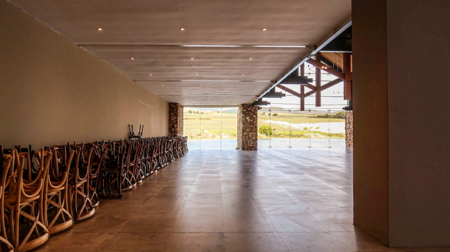 The-Cooperage-Anura-Wine-Estate4